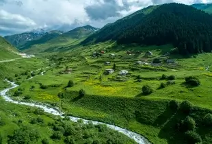 Peaceful Kashmir Honeymoon